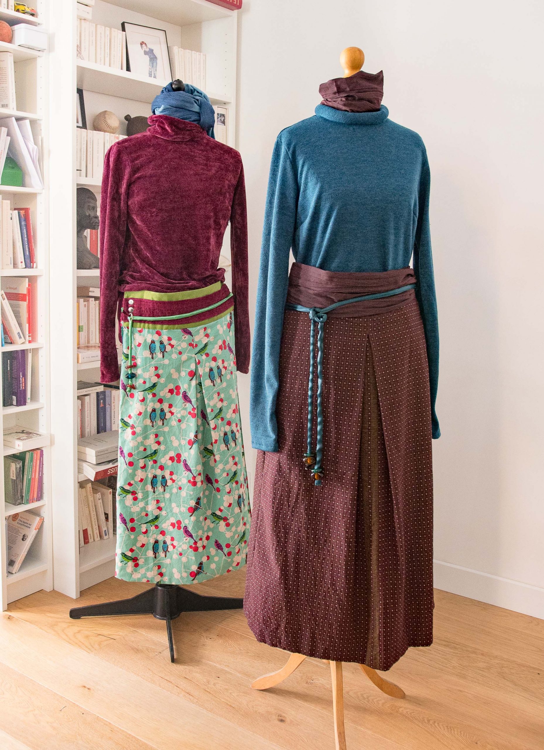 Jupes Hanami et Kyoto, longues et élégantes, confectionnées en tissu recyclé, avec détails uniques comme ceinture perlée et doublure en fourreau